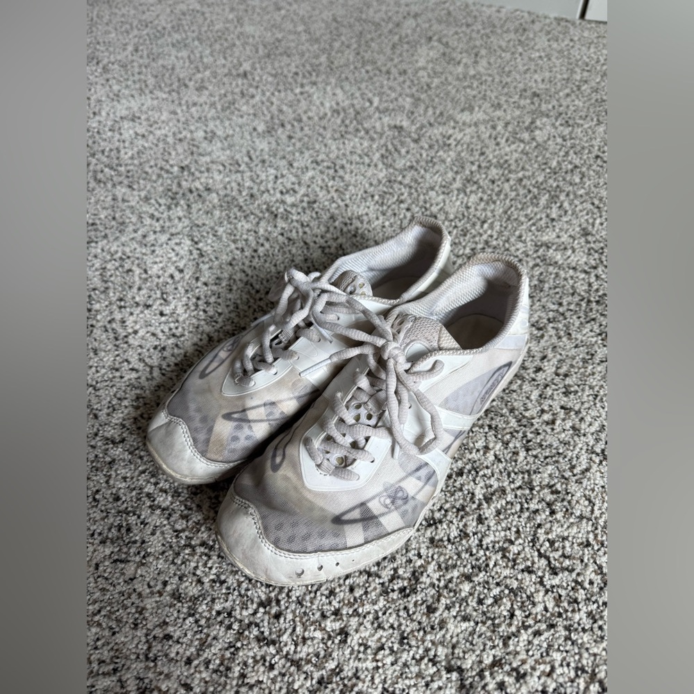 Nfinity Cheer Shoes